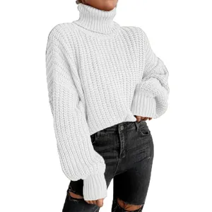 Eleganter weißer Rollkragen-Grobstrickpullover mit modischem Überschnitt und Puffärmeln