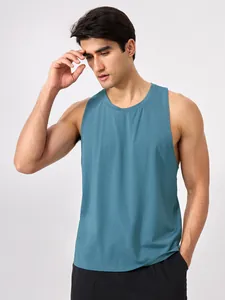 Débardeur de sport en modal pour homme, coupe ample et respirant pour l'entraînement.