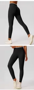 Vista posteriore e anteriore dei leggings yoga neri a vita alta con fascia a contrasto