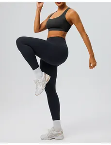 Ensemble soutien-gorge de sport et legging pour fitness et course professionnelle.
