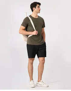 Pantalones cortos deportivos negros sueltos y transpirables para hombres para correr y gimnasio
