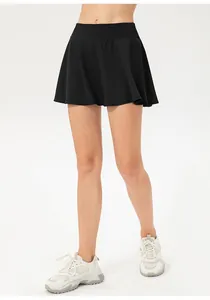 Falda pantalón deportiva negra de secado rápido con pantalón corto para el tenis