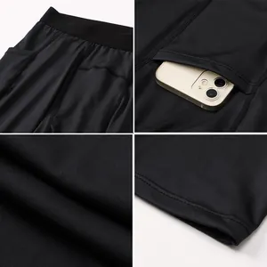 Makro-Detail der schnelltrocknenden Herren-Sport-Leggings mit Seitentasche und Stoffstruktur