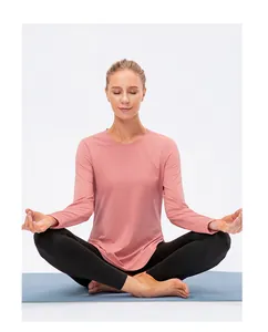 Haut de yoga à manches longues avec protection solaire UPF 50+ pour femmes, coupe ample