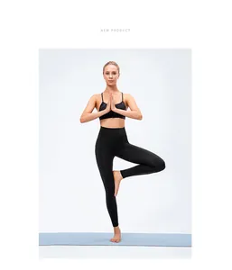 Thermale yoga-legging voor dames in de boomhouding met handige, diepe zijzakken.