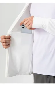 Detail shot of the spacious inner pocket on a white ice silk sun protection jacket