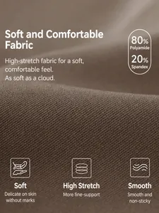 Détail macro du tissu de combinaison de yoga marron avec haute élasticité.
