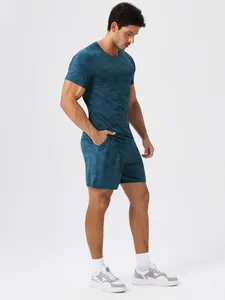 Men's quick-dry camo sports t-shirt and shorts set for running and fitness training