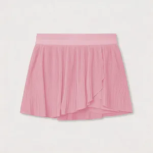 Detail of a pink quick-dry pleated tennis skirt for women with built-in shorts.