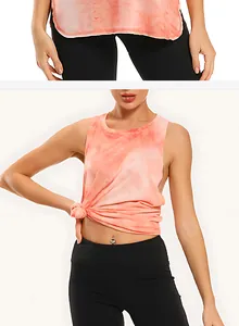 Λεπτομέρεια πορτοκαλί tie-dye yoga tank top, γρήγορο στέγνωμα και κομψό δέσιμο στη μέση.