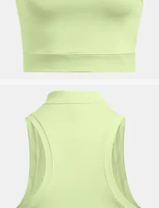 Detailansicht des hellgrünen, ärmellosen Yoga-Crop-Tops mit Stehkragen und Nähten.