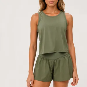 Femmes Décontracté Yoga Fitness Course Sports Top Et Bottom Nylon Spandex Respirant Sans Manches Top Taille Croisée Shorts