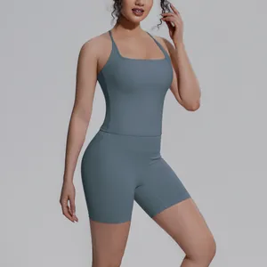 Dames yoga set in staalblauw met vierkante hals tanktop en hoge taille biker shorts