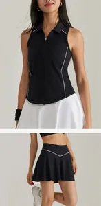 Vue détaillée de l'ensemble haut de yoga sans manches et jupe de tennis noirs