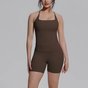 Professionele tweeledige chocoladebruine sportset met tanktop met vierkante hals en short