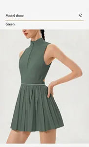 Vestido de tenis plisado verde deportivo con cremallera frontal y diseño sin mangas