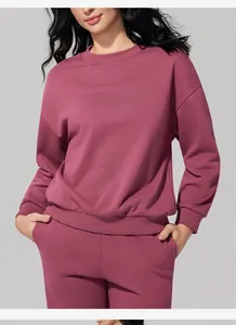 Conjunto de chándal granate para mujer con sudadera de cuello redondo y joggers