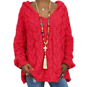 Pull à capuche confortable en maille torsadée rouge uni pour femme en automne et hiver