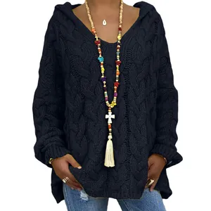 Pull à capuche en maille torsadée noire pour femme avec col en V et coupe décontractée