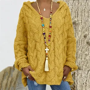 Pull à capuche en maille torsadée jaune oversize pour femme avec col en V profond