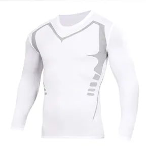 Weißes Herren Kompressionsshirt Langarm, schnelltrocknend und atmungsaktiv für Sport.