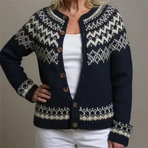 Cardigan classico da donna blu navy a maglia con motivo Fair Isle nordico e bottoni in legno