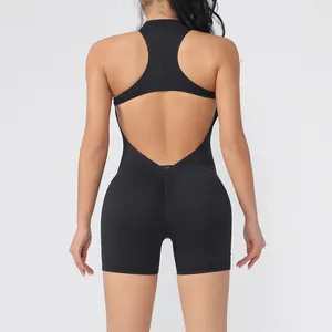 Combi-short de sport dos nu noir avec effet push-up fessier pour le yoga et gym