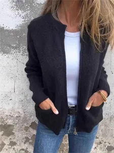 Lässige, lockere Damen-Strickjacke mit Stehkragen, Reißverschluss und Taschen