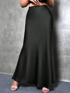 Elegant high-waisted black satin midi skirt featuring a smooth finish and a flowing fit.