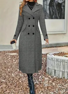 Elegant grey double-breasted woolen coat with lapel collar for autumn and winter