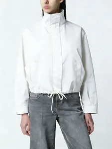 Minimalistische weiße Damen Windjacke mit Stehkragen für Outdoor-Aktivitäten im Frühling