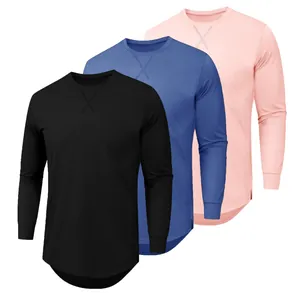 Vue détaillée de trois t-shirts de sport à manches longues pour hommes en noir, bleu et rose