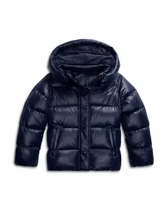 Piumino con cappuccio blu navy lucido da donna con imbottitura invernale calda