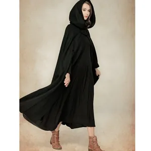 Elegante zwarte lange mantel met capuchon voor dames, vintage gotische cape-stijl