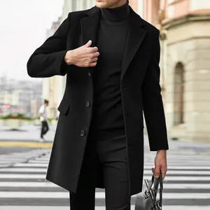 Elegante cappotto nero da uomo in lana stile inglese per la moda autunno-inverno