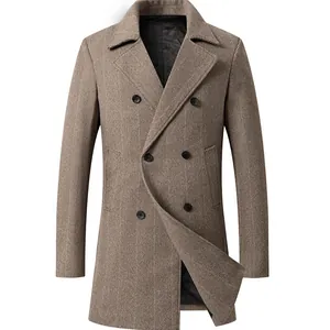 Cappotto classico in lana a doppiopetto da uomo con elegante motivo a spina di pesce
