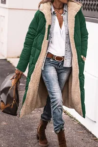 Chaqueta larga acolchada con capucha para mujer con cálido forro de borreguito beige