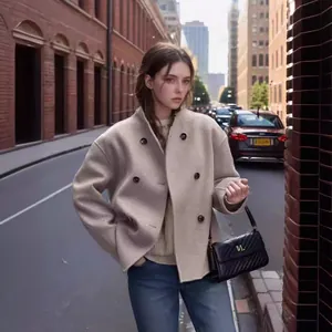 Elegante beige wollen jas met dubbele rij knopen voor dames in Britse straatstijl