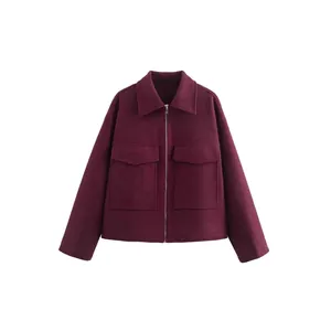Veste ample en laine bordeaux avec grandes poches poitrine et col à revers femme