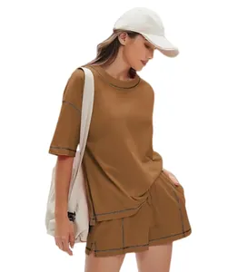 Braunes zweiteiliges Set aus T-Shirt und Shorts aus 100 % Baumwolle für Damen im Sommer