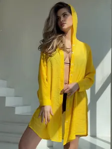 Longue chemise de protection solaire jaune à capuche cardigan de plage pour femme