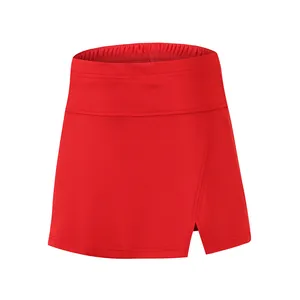 Leuchtend roter Tennis-Skort für Damen mit geschlitzter Vorderseite und Gummibund