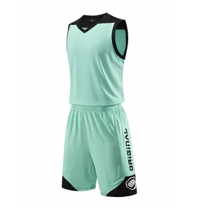 Hellgrünes und schwarzes, schnelltrocknendes Basketball-Trikot-Set mit Print-Details.