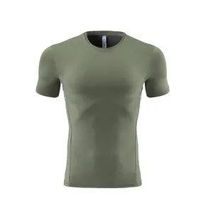 Men's army green compression t-shirt for fitness and running training