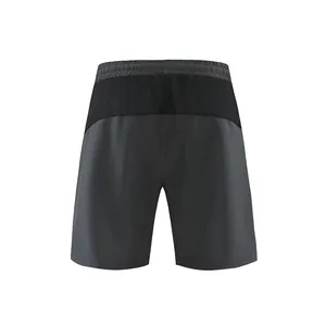 Herren Schnelltrocknende Sportshorts mit atmungsaktivem Mesh-Rückenteil in Grau