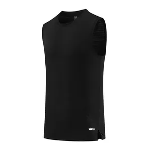 Detail of a men's black quick-dry sleeveless sports tank top for running and gym