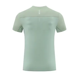 Detailed back view of men's mint green quick-dry athletic t-shirt with breathable mesh panel