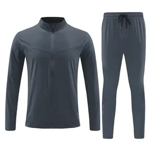 Ensemble de survêtement gris pour homme avec veste à col montant et pantalon