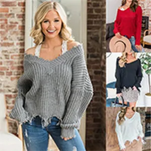 Pull en maille oversize à col en V avec ourlet vieilli, disponible en plusieurs coloris