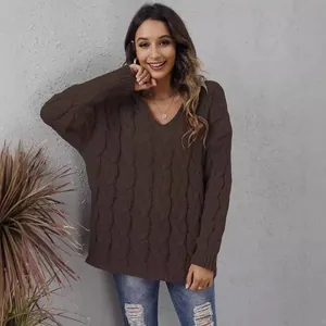 Gemütlicher dunkelbrauner Oversize-Zopfstrickpullover für Damen mit V-Ausschnitt